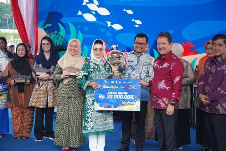 Riau Raih Juara Umum Nasional Lomba Masak Serba Ikan